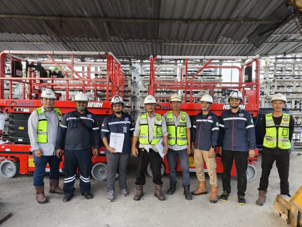 Commisioning Manlift