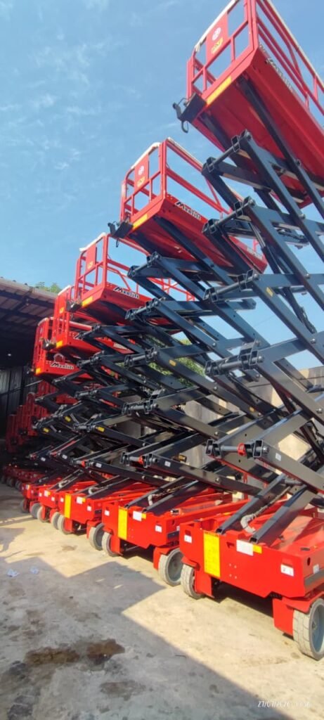 New Manlift - scissor lift